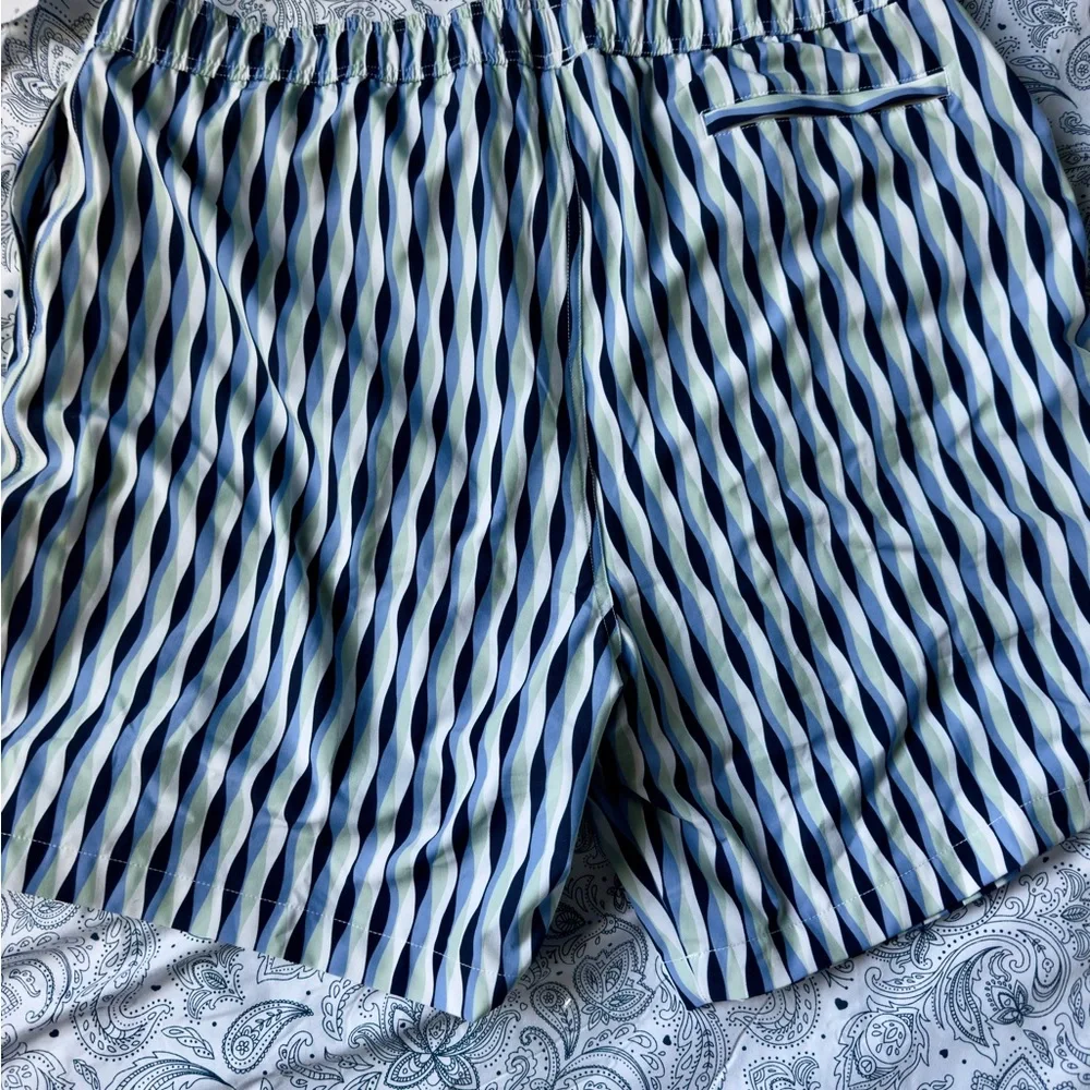 Saks Fifth Avenue NWT XXL Blue Geometric Swim Trunks Drawstring
